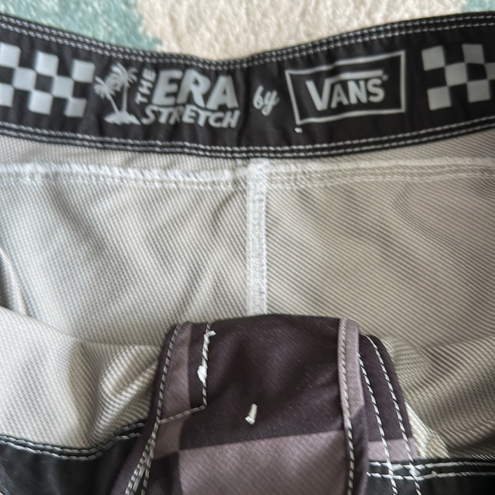 Men’s VANS Bathing trunks ~ size 31 - Picture 4 of 6